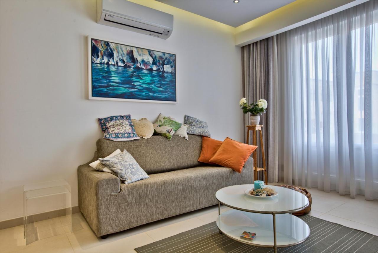 Bright And Central 2 Bedroom Apartment In Слима Экстерьер фото