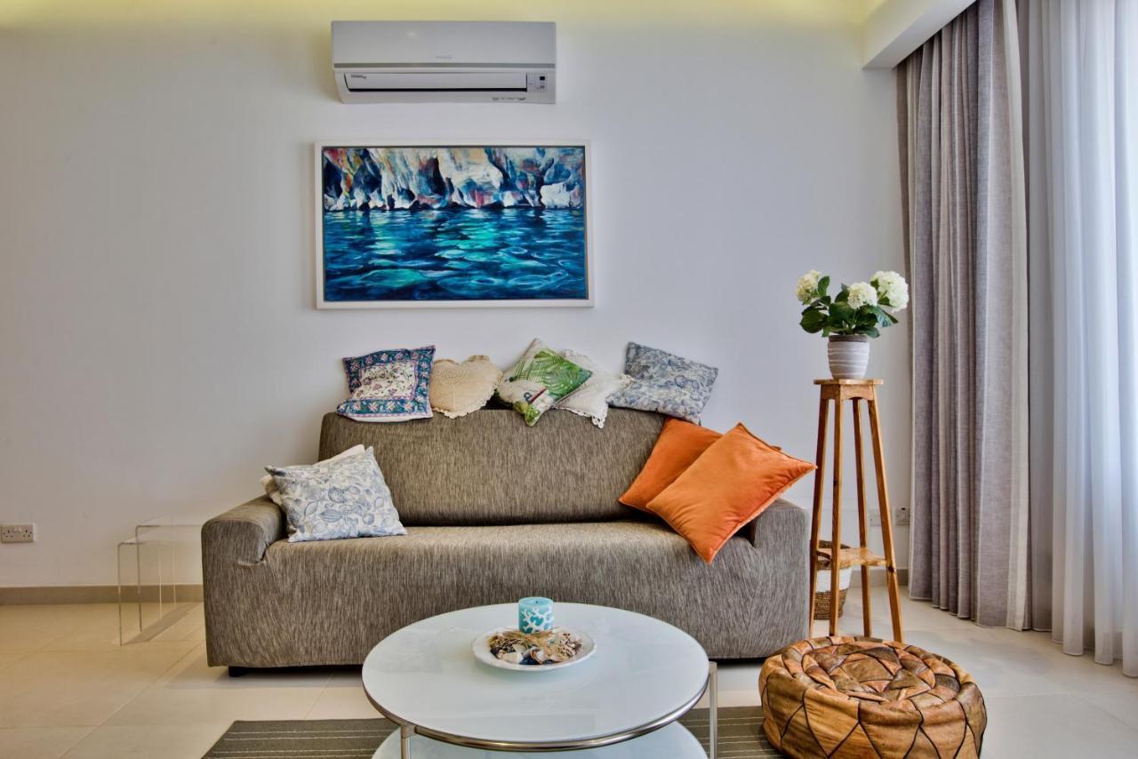 Bright And Central 2 Bedroom Apartment In Слима Экстерьер фото